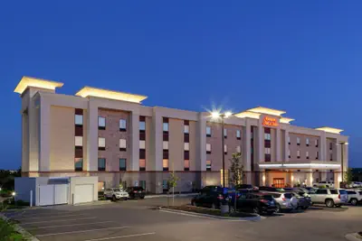 Photo 2 - Hampton Inn & Suites Overland Park South