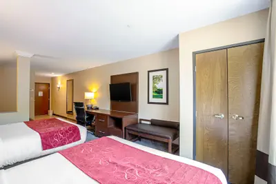 Photo 5 - Comfort Suites Fishkill near Interstate 84