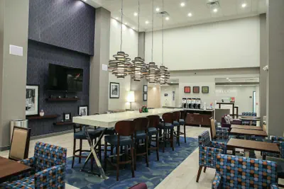 Photo 2 - Hampton Inn & Suites Mount Laurel/Moorestown