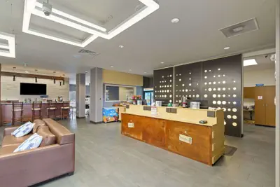 Photo 4 - Best Western Plus Fillmore Inn & Suites