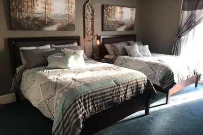 Photo 3 - Evans Holly Grove Inn B&B