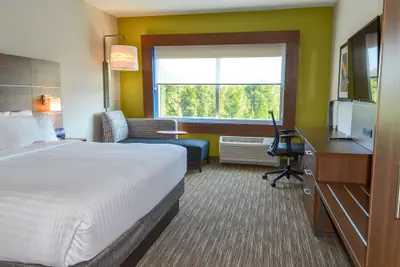 Photo 3 - Holiday Inn Express & Suites Raleigh Airport - Brier Creek by IHG