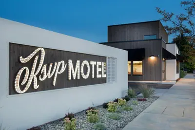 Photo 2 - RSVP Hotel