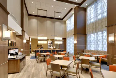Photo 5 - Hampton Inn & Suites Rexburg