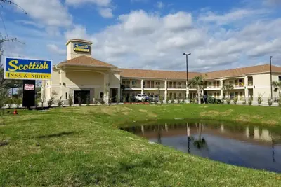 Photo 2 - Scottish Inns & Suites Bay City, TX