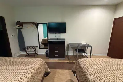 Photo 5 - Scottish Inns & Suites Bay City, TX
