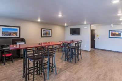 Photo 4 - My Place Hotel - Colorado Springs, CO