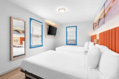 Photo 5 - Buttercup Suites