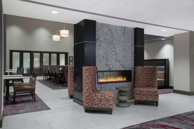 Photo 3 - Hampton Inn & Suites Reno/Sparks