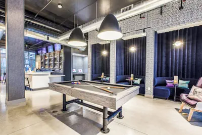 Photo 4 - Aloft by Marriott Dallas Arlington Entertainment District