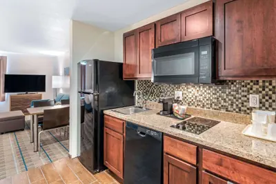 Photo 2 - MainStay Suites Denver International Airport