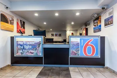 Photo 2 - Motel 6 North Richland Hills, TX