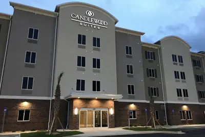 Photo 2 - Candlewood Suites Valdosta Mall by IHG