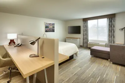 Photo 5 - Hilton Garden Inn Boise Downtown