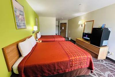Photo 5 - Moab Gateway Inn