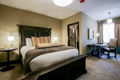Photo 4 - The Detroit Club