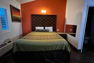 Photo 4 - New American Inn and Suites