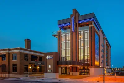 Photo 2 - Hotel Indigo Tulsa DWTN-Entertainment Area by IHG