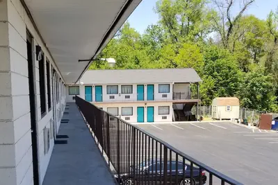 Photo 3 - Turnpike Motel Richmond VA by Hotel O US 60