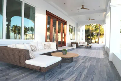 Photo 3 - Isla Bella Beach Resort & Spa