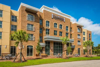 Photo 2 - Staybridge Suites Charleston - Mount Pleasant by IHG