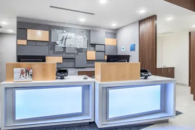 Photo 3 - Holiday Inn Express & Suites Lexington W - Versailles by IHG