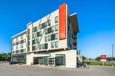 Photo 2 - Vīb Best Western Springfield