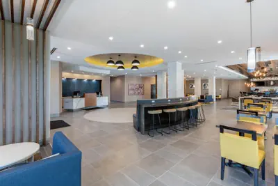 Photo 5 - Cambria Hotel Mount Pleasant – Charleston