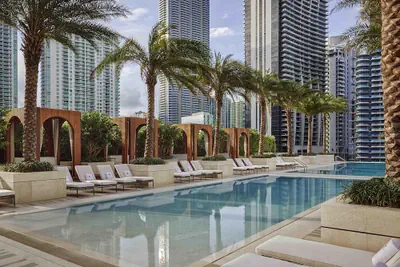 Photo 2 - SLS LUX Brickell