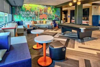 Photo 4 - Tru By Hilton Roanoke Hollins
