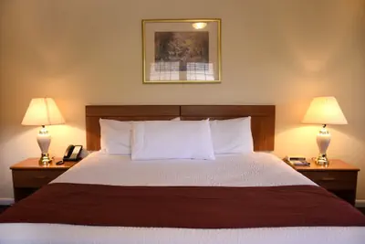 Photo 4 - Nordick's Inn