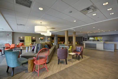 Photo 4 - Home2 Suites by Hilton Portland Airport