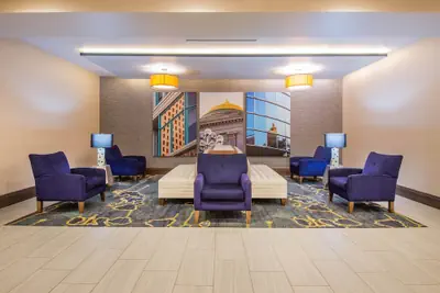 Photo 4 - La Quinta Inn & Suites by Wyndham Buffalo Amherst