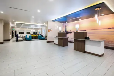 Photo 5 - La Quinta Inn & Suites by Wyndham Buffalo Amherst