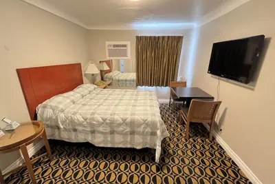 Photo 3 - Griffith Park Motel - LA Hollywood Area