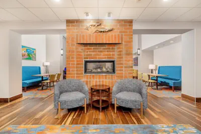 Photo 3 - Hampton Inn &  Suites Grants Pass