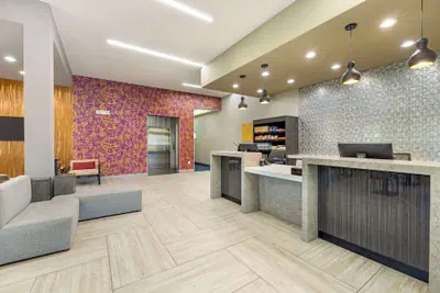 Photo 3 - Best Western Plus Temecula Wine Country Hotel &Suites