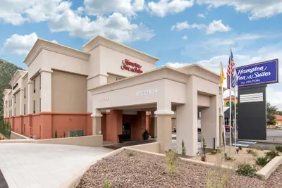 Photo 2 - Hampton Inn & Suites Ruidoso Downs