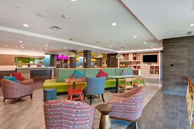 Photo 3 - Home2 Suites by Hilton Hot Springs