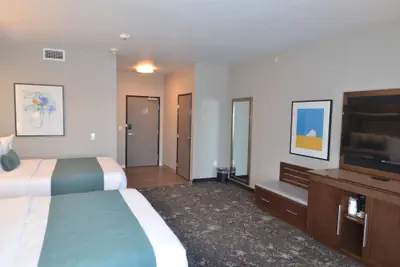 Photo 4 - Best Western Premier Des Moines-Ankeny Hotel