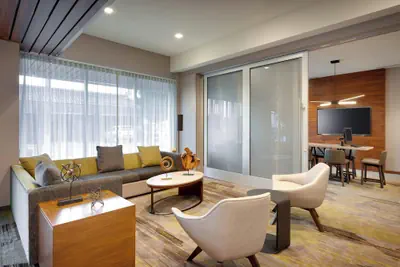 Photo 5 - Courtyard by Marriott Los Angeles LAX/Hawthorne