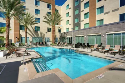 Photo 2 - Courtyard by Marriott Los Angeles LAX/Hawthorne