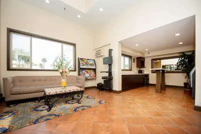 Photo 4 - Casa Bella Inn - Huntington Park