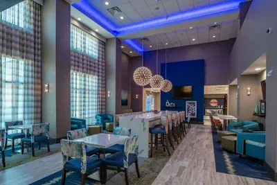Photo 5 - Hampton Inn & Suites Dallas/Plano Central