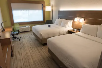 Photo 4 - Holiday Inn Express & Suites Merrillville by IHG