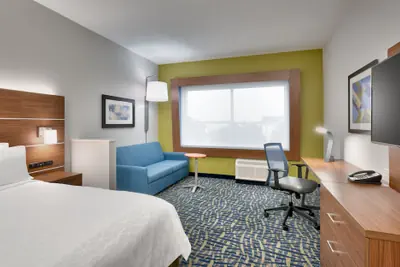 Photo 5 - Holiday Inn Express & Suites Gainesville I-75 by IHG
