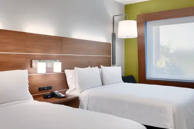 Photo 4 - Holiday Inn Express & Suites Gainesville I-75 by IHG