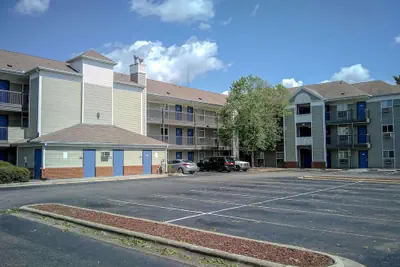 Photo 2 - Studio 6 Extended Stay - Fayetteville, NC - Fort Liberty Area