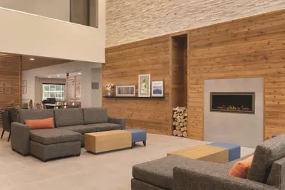 Photo 3 - Country Inn & Suites by Radisson, Ft. Atkinson, WI