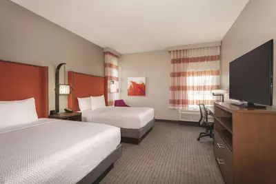 Photo 5 - La Quinta Inn & Suites by Wyndham South Jordan